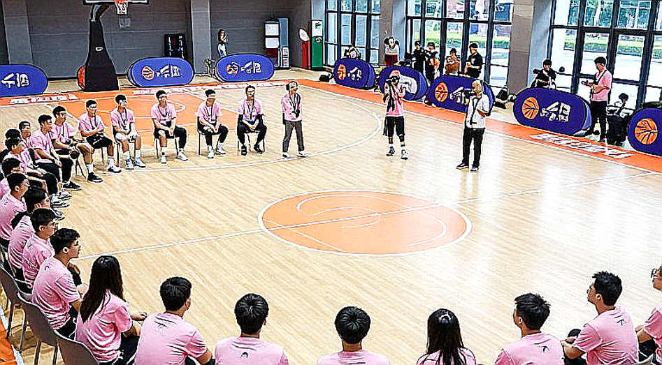 Macau ra sân với chín người ở PBA: mô hình đội khách tự khai ra giới hạn Macau ra sân với chín người ở PBA: mô hình đội khách tự khai ra giới hạn