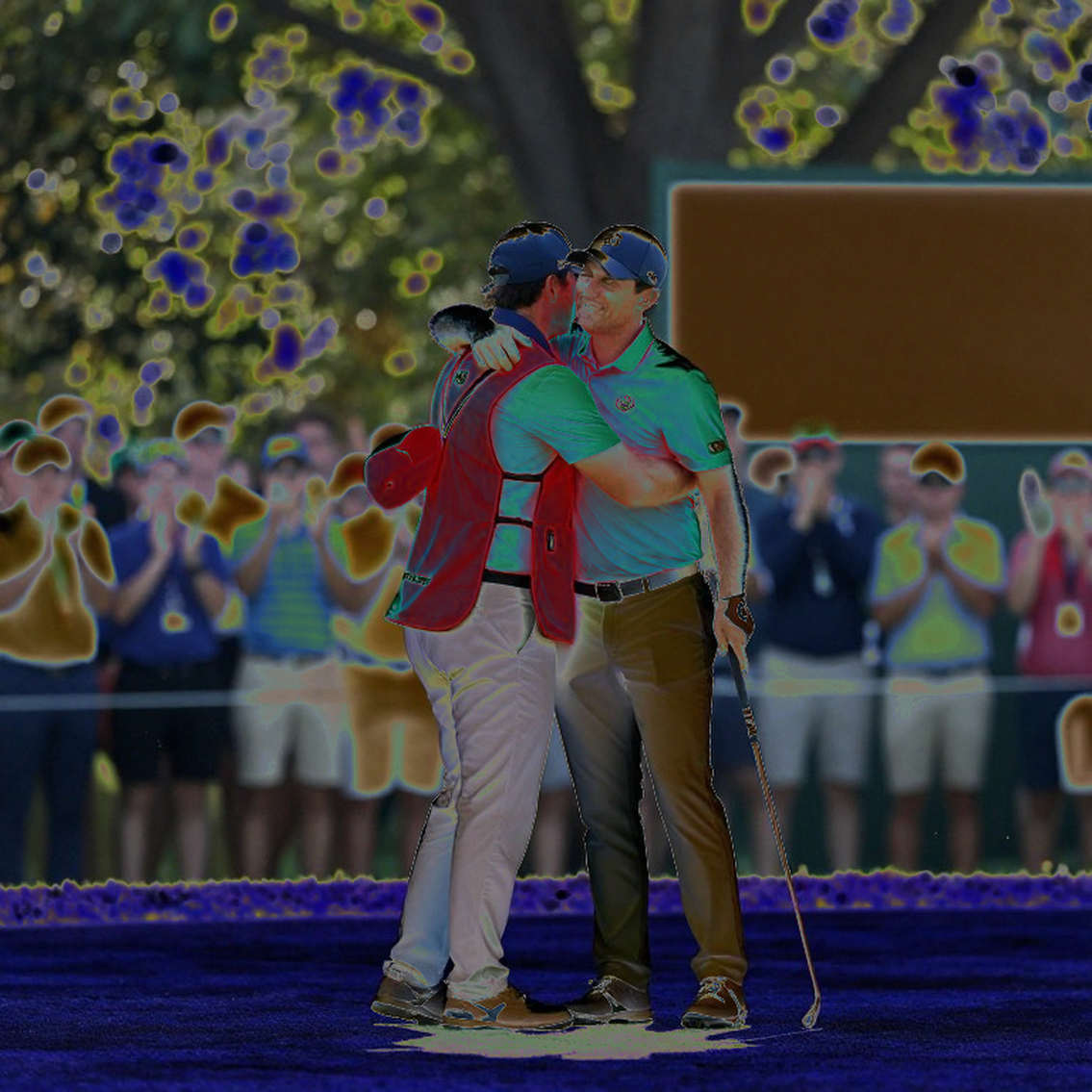 Cú swing sắt ở Pebble Beach không trả lời được câu hỏi lớn nhất về Tiger Woods