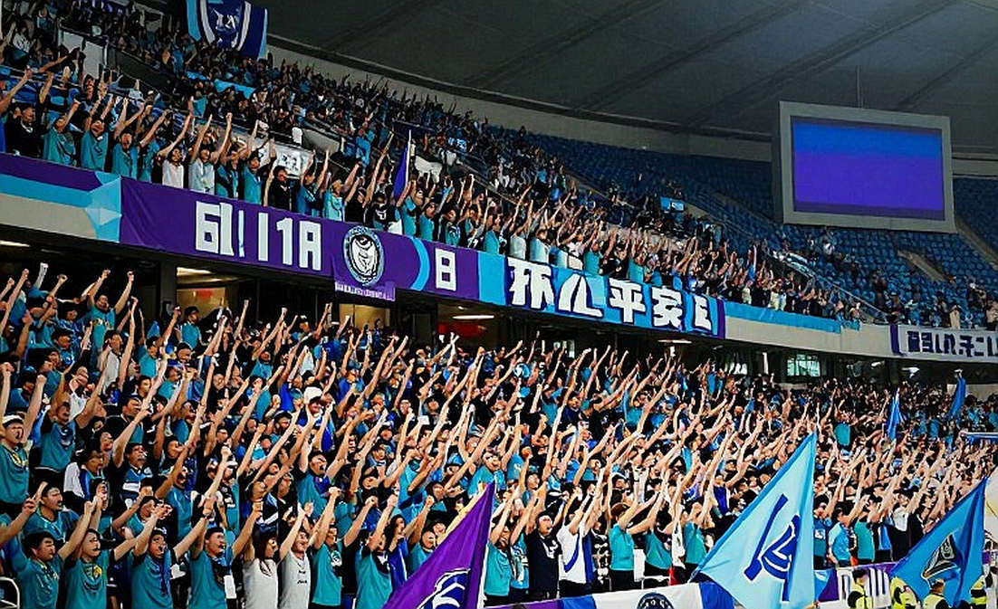 V.League trở lại: Ghế nóng Hà Nội FC và Đồng Nai, cơn bão mang tên Harry Kewell