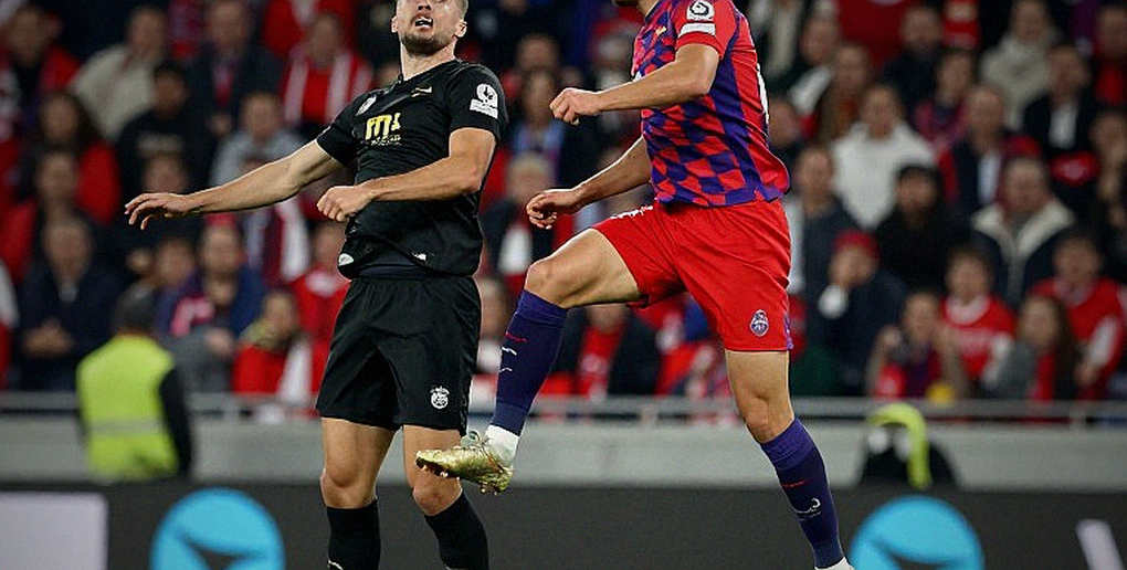 Hanoi FC 2-1 CAHN: Kewell thắng derby bằng cách gác lại triết lý của chính mình