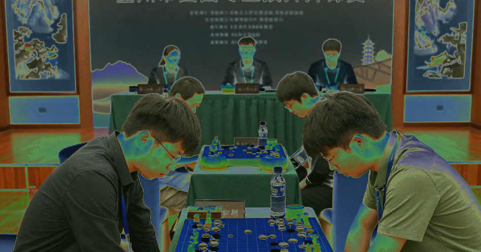 GCL 2026: Nepomniachtchi khiến Carlsen toát mồ hôi trước khi vượt qua Sindarov bằng đồng hồ