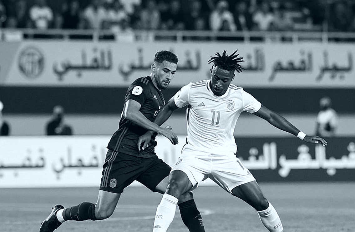 Quả tạt không ai thực hiện: vì sao Juventus và AC Milan bị bắt bài trước hàng thủ lùi sâu