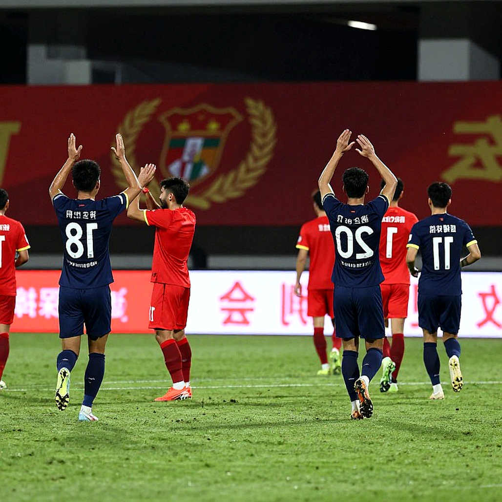 Bảy phút của Calvert-Lewin, tiếng gọi Lankshear và bài toán số 9 của tuyển Anh thời Tuchel