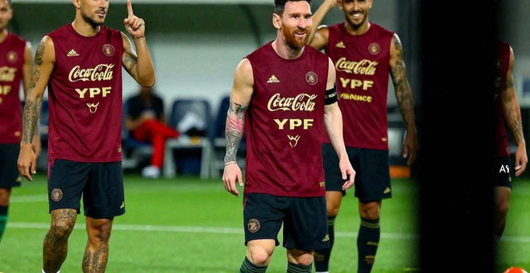 Đỗ Hoàng Hên nghỉ ba tháng: cú đau đầu gối tái phát và bài toán tuyến giữa của Hà Nội FC