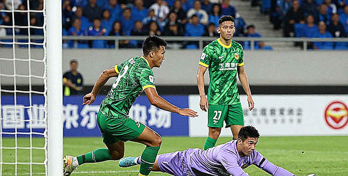 Nam Định 4-0 Đồng Nai City: 13 phút sụp đổ và 450 phút không bàn thắng