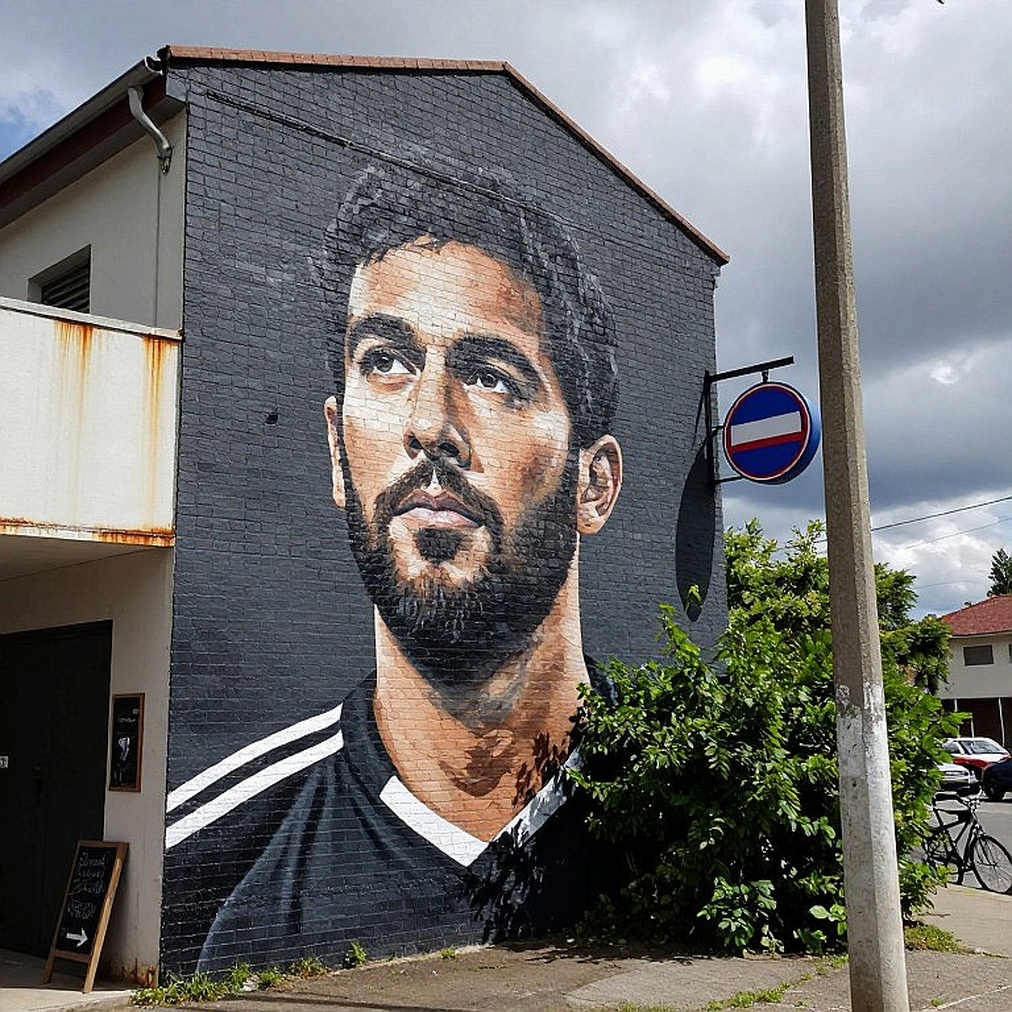 Ronaldo rời trại tập trung Bồ Đào Nha: Điều gì thực sự thay đổi khi áo số 7 đổi chủ Ronaldo rời trại tập trung Bồ Đào Nha: Điều gì thực sự thay đổi khi áo số 7 đổi chủ