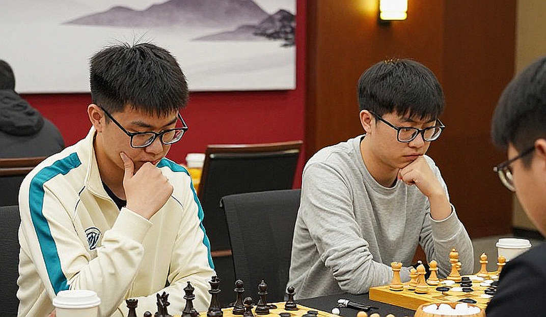 Sindarov hạ Anand ngay ngày khai mạc Global Chess League 2026: Chiến thắng 10-4 và những tín hiệu từ Bengaluru Sindarov hạ Anand ngay ngày khai mạc Global Chess League 2026: Chiến thắng 10-4 và những tín hiệu từ Bengaluru